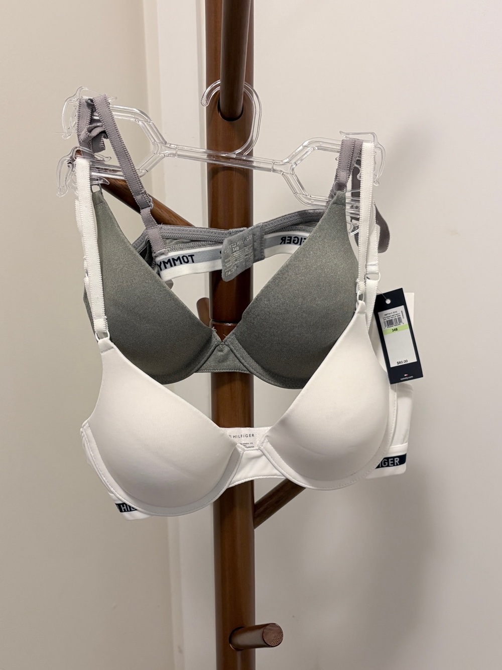 Tommy Hilfiger 2-Pack T-Shirt Bras in White & Gray